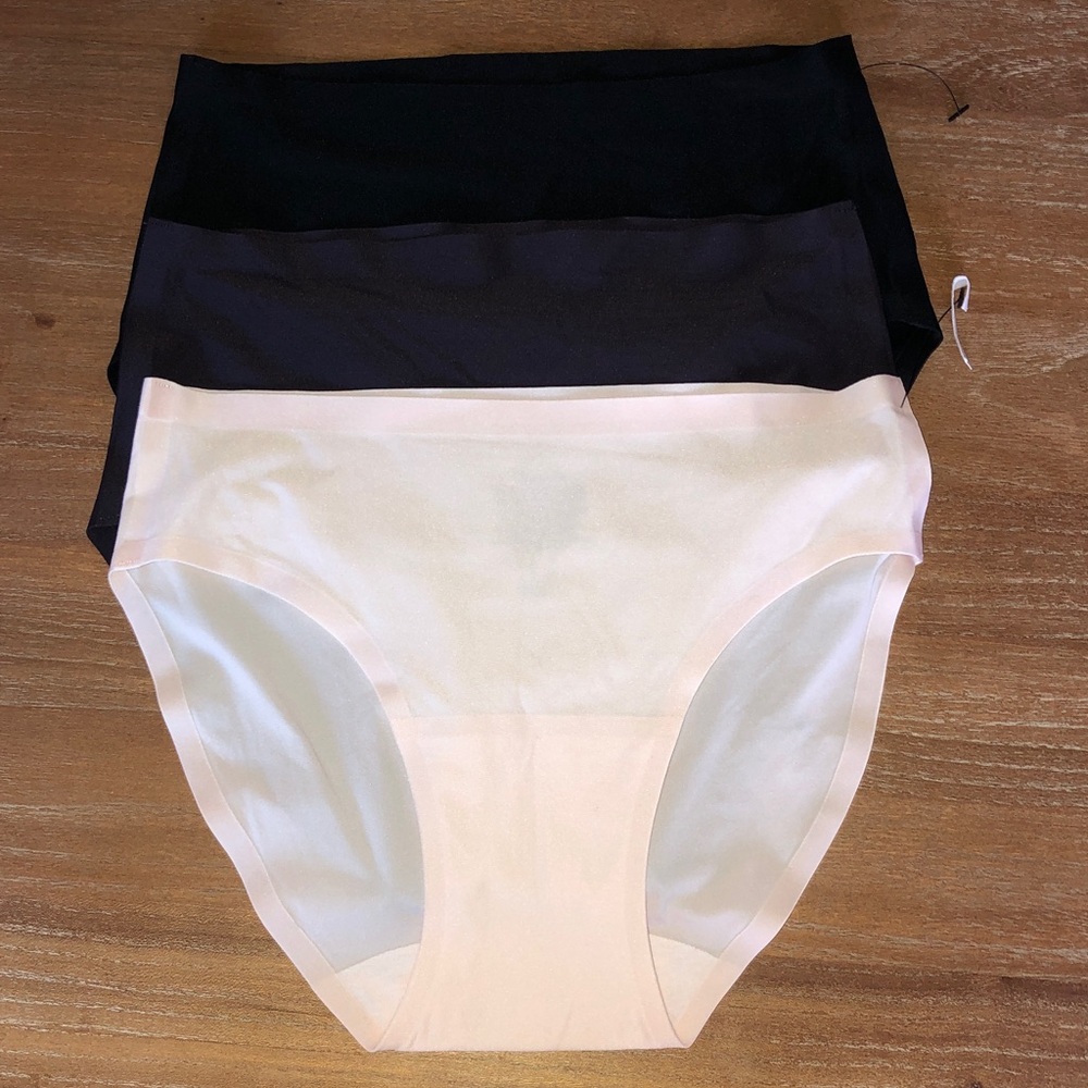 Chantelle Seamless soft stretch briefs